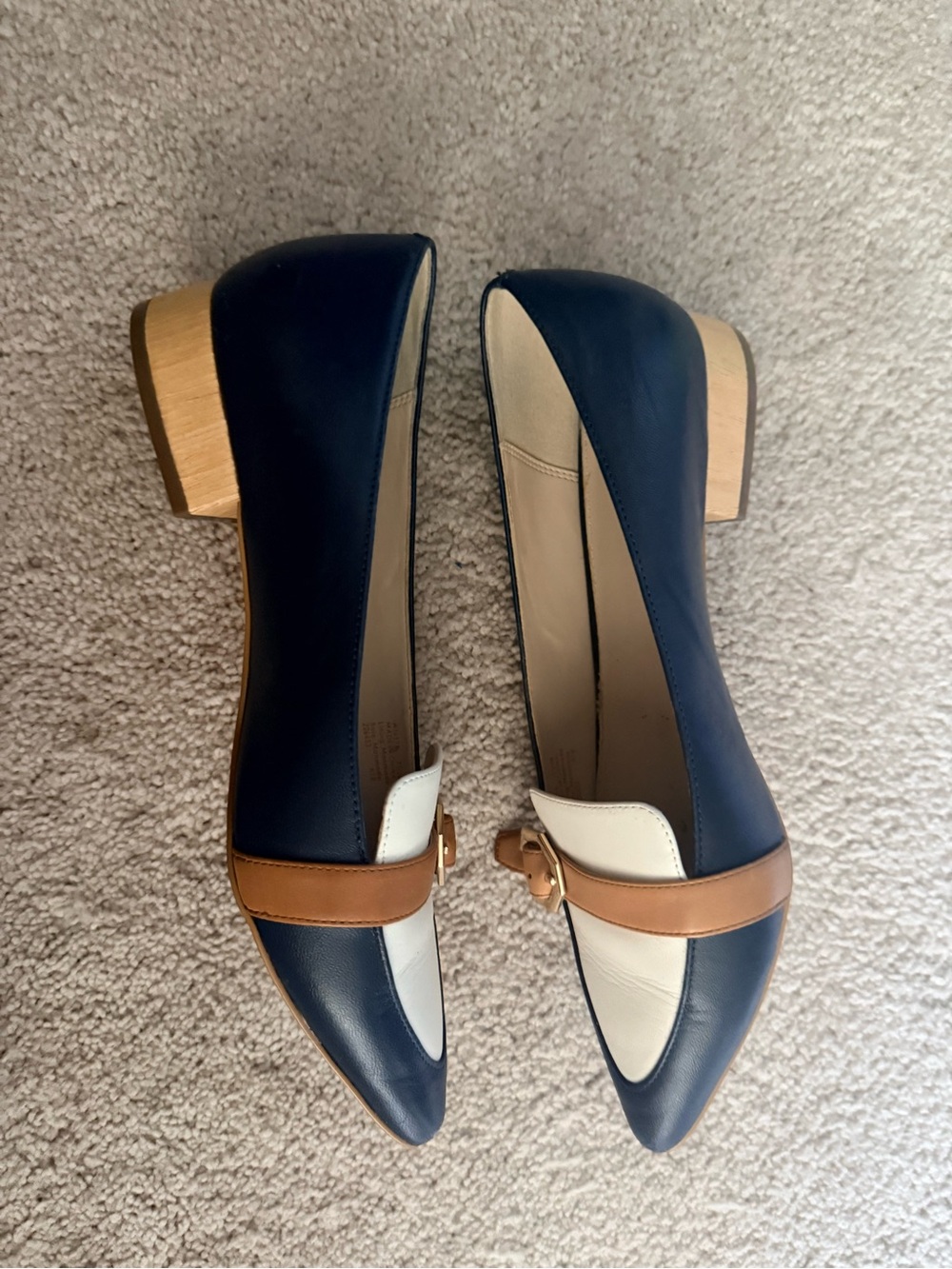Wilson Navy White and Tan Pointed Loafer Flats - Picture 6 of 6